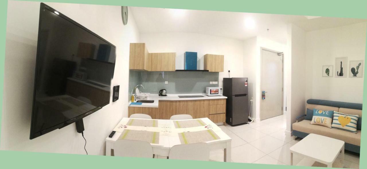 Homezstay Soho Timesquare Мири Екстериор снимка